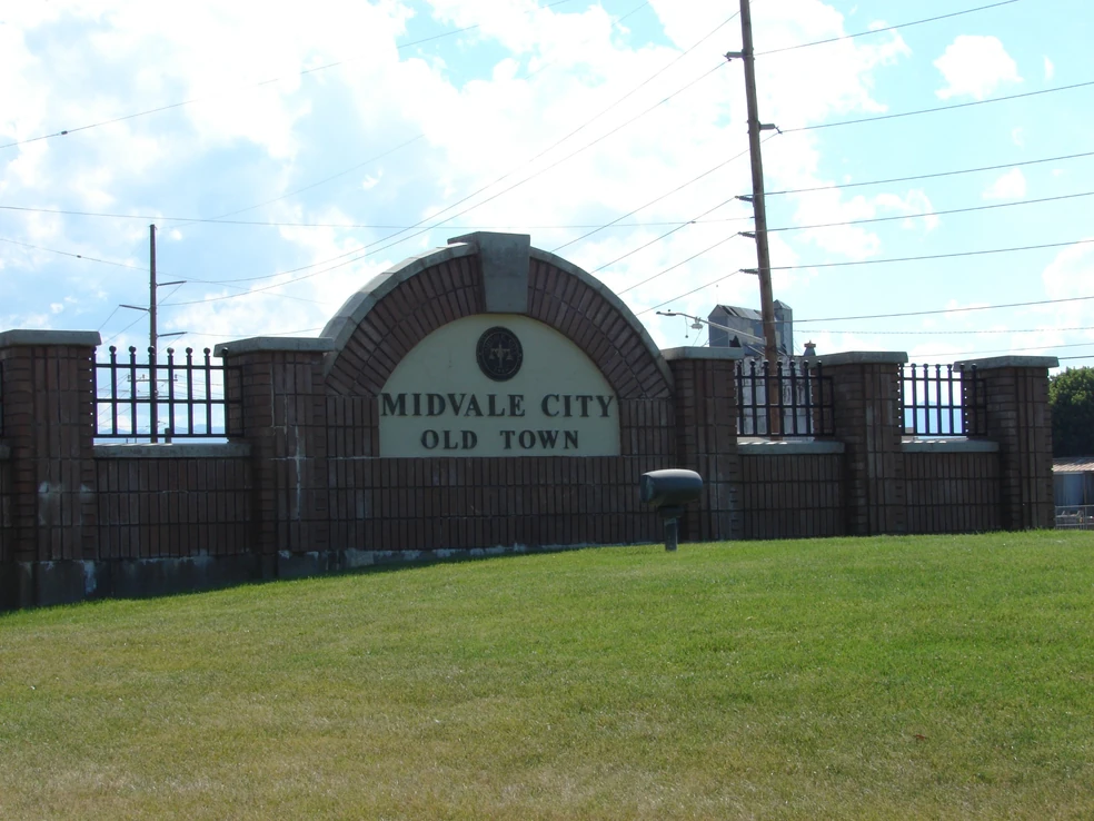 Midvale movers